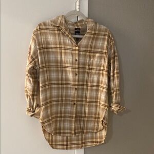 GAP Tan and Brown Cuffed Sleeve Button Down Shirt